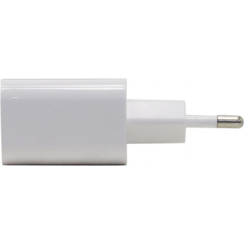 Зарядное устр-во Defender UPA-22 White <83580> Зарядное устройство USB (Вх. AC100-240V, Вых. DC5V,  2xUSB 2.1A)-5